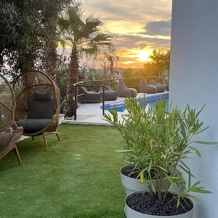 Hotel Bluehill 4*