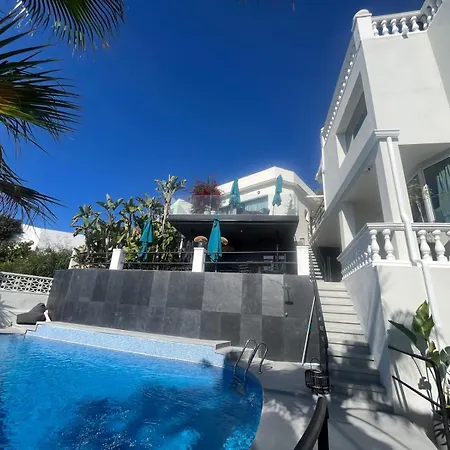 Bluehill 4* Sitges